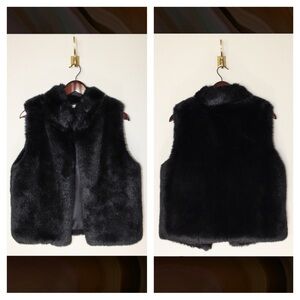 Worthington Vintage Retro Black Faux Fur Vest